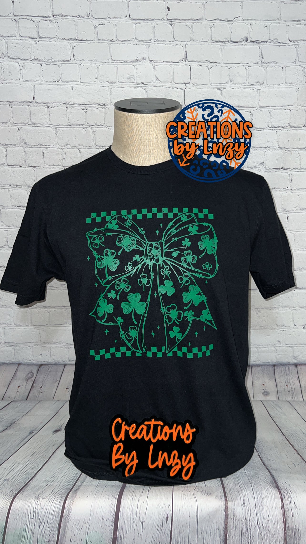 Clover Checkered Bow